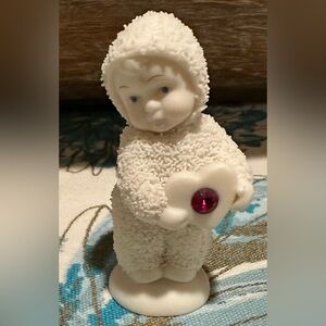 Department 56 Snowbabie “My Heart Shined for You “, no box, stored in curio.